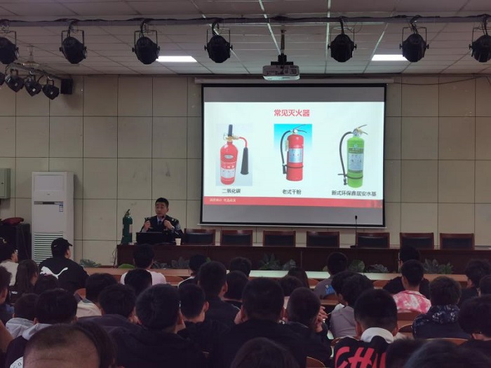 点击在新窗口打开