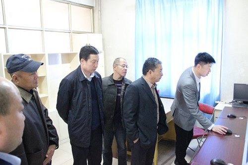 点击在新窗口打开
