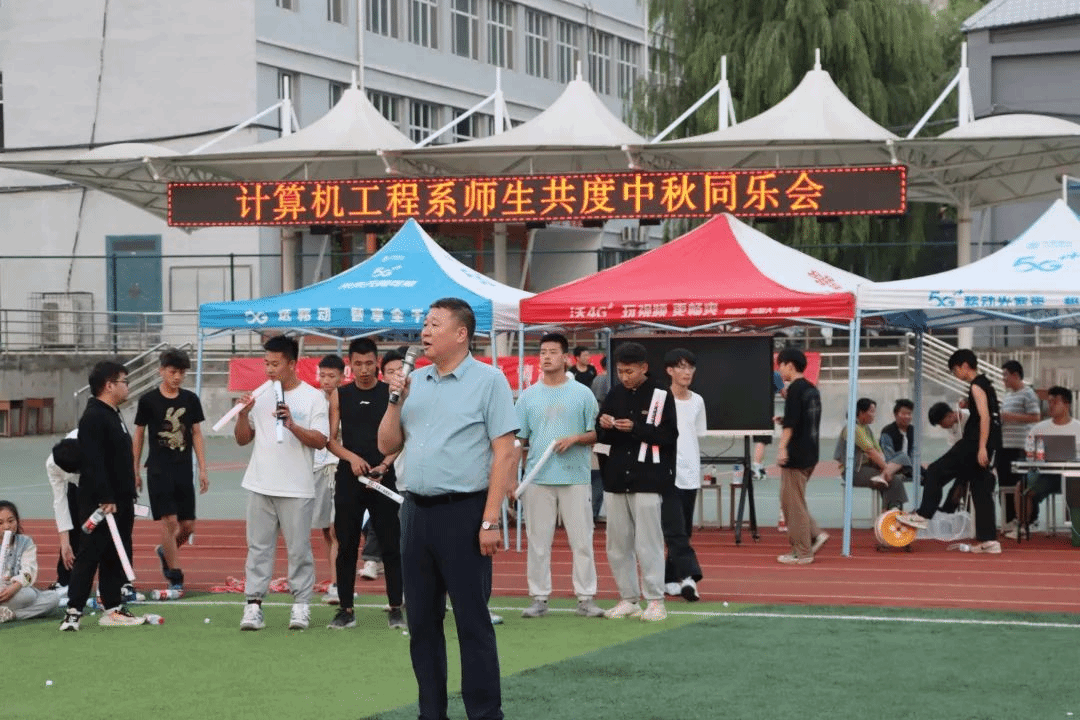 点击在新窗口打开