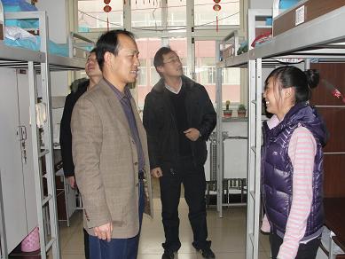 点击在新窗口打开