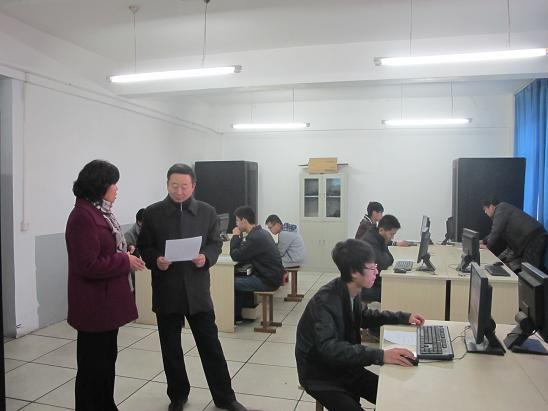 点击在新窗口打开