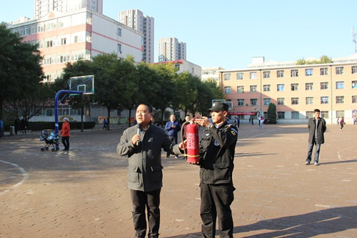 点击在新窗口打开