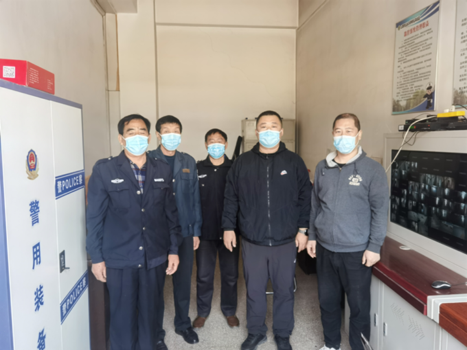 点击在新窗口打开