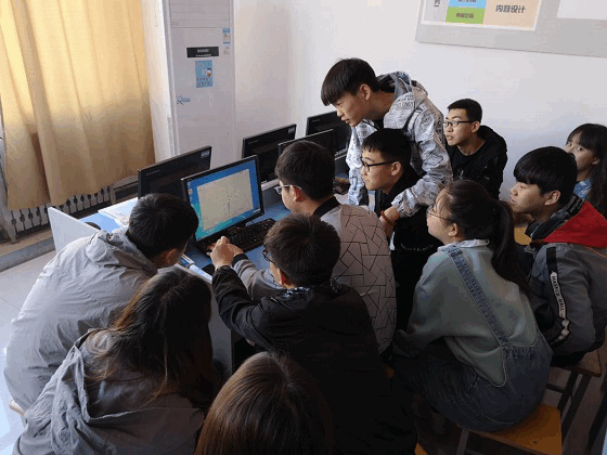 1562031964115897.gif 2.gif